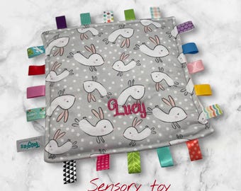 Personalized Bunny Taggie Blanket – Custom Name Sensory Lovey for Baby