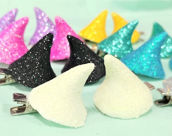 Glitter Horn Hair Clips: Kawaii Decora Fashion (Pair)