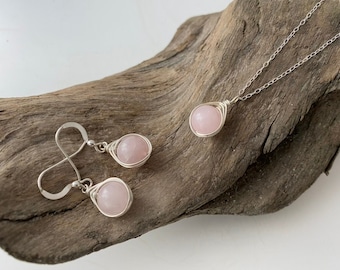 Rose Quartz Drop Necklace and earrings set, Rose Quartz Pendant, Rose Quartz Necklace, Rose Quartz Earrings, 925 Silver Earrings, Mom Gift
