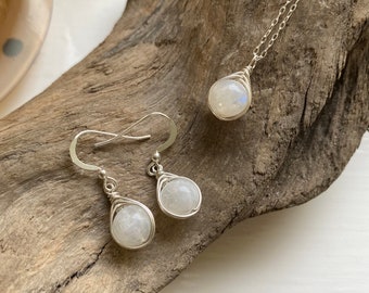 Moonstone Jewelry set, Moonstone jewelry, Sterling silver, bridesmaid gift, bridesmaid necklace, bridesmaid earrings, bridesmaid jewelry