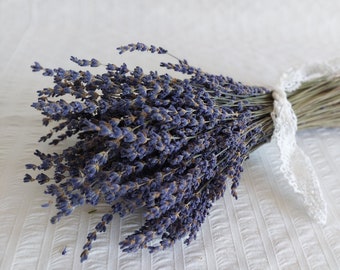 Dried English Lavender Bunch - 3 oz Bouquet (150-200 stems) - Fragrant Dried English Lavender - DIY Wedding Flowers for bouquets