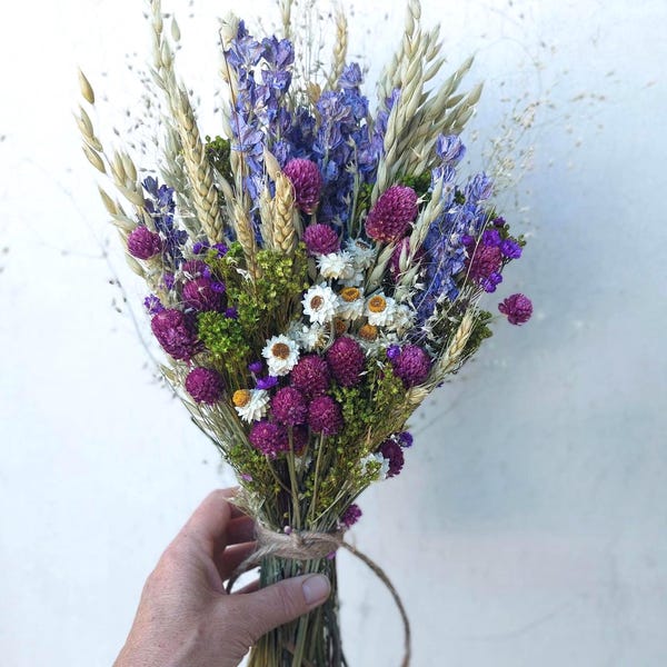 Purple Dried Flowers and Grasses Bouquet: For Gifting, Home Decor, Weddings