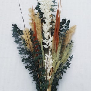 FISHING CREEL RUSTIC Floral Arrangement With Two Real Fishing