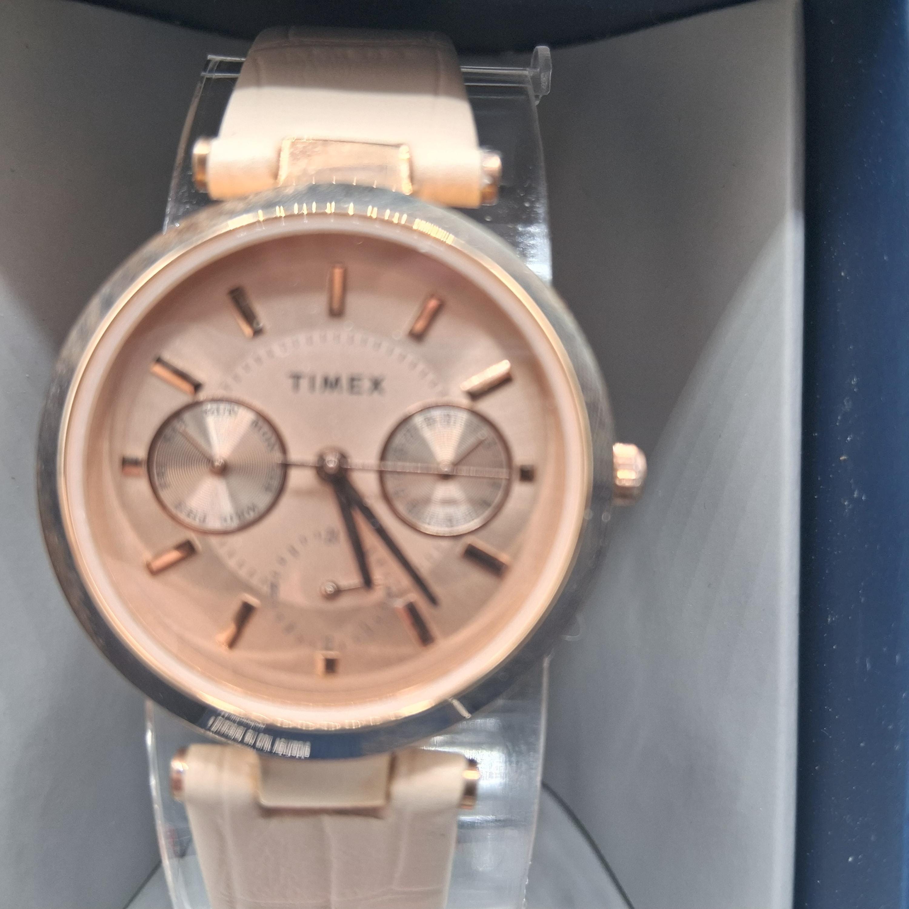Timex Classic White Leather Strap Watch - Rose Gold Case The Original Watch: Rose Gold Case / White Dial / Milk White  main image 2