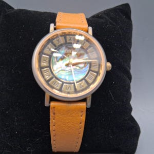 Vintage Gitano Quartz Gold Tone Case Brown Leather Strap Abalone Shell Dial.