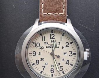 Timex Expedition Scout Tan Leather StrapNatural Colored Dial with 12 and 24 Hour