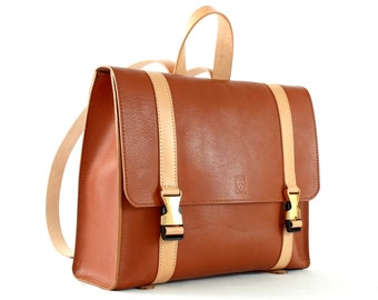 WOMAN LEATHER BACKPACK in Vintage style