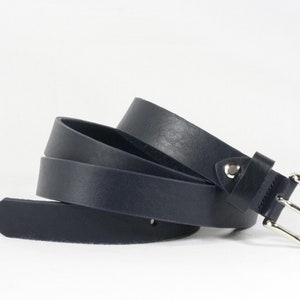 Men&#39;s BLUE LEATHER classic BELT for men,without seams, 2,5 cm