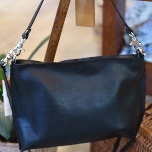 Handmade black LEATHER BAG for woman, handmade in Italy image 2