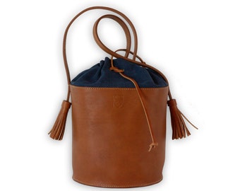 WOMAN LEATHER bucket BAG in cognac and blue - Handmade in Italy