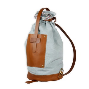 BLACK leather BACKPACK, light and practical