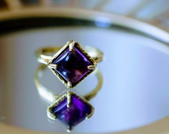 Square Amethyst Solitaire Ring-Stackable Garnet/Amethyst Ring with Hammered Texture/Stacking Stone Ring-Ready to Ship