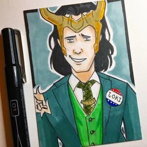 Glorioso Loki Tom Hiddleston originale ACEO Sketch Card Fan Art