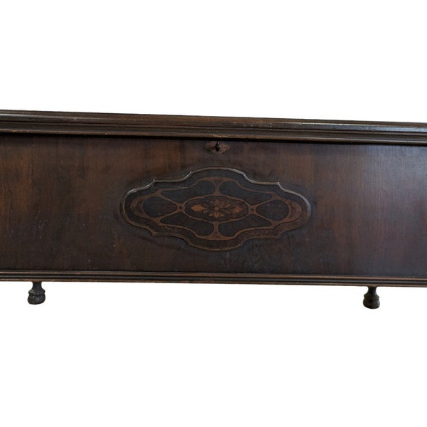 Vintage Lane Cedar Lined Chest, Walnut, 44.5″W, Read entire ad!!! Shipping not included in cost!!! PA6481SR