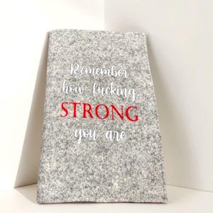 Protective Cover for Cancer Therapy Documents – Port Pass, Oncology ID & Allergy Pass Stylishly Protected