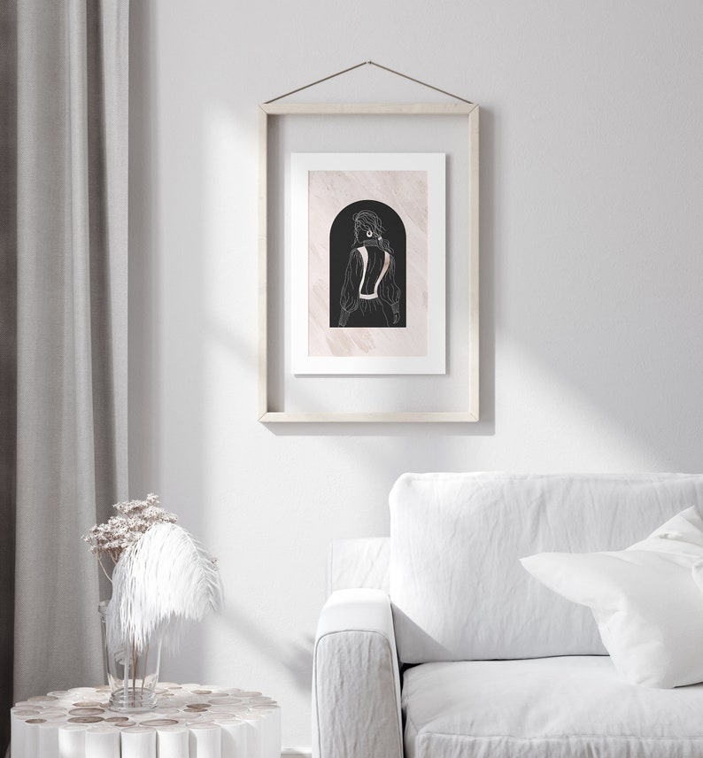 Ätherische Serie 4 Frau Stehend Rücken Kunstdruck Langhaar Weibliches Poster elegantes Kleid Poster Minimal Mode Wand Art Stil Icon Girl Print Bild 2