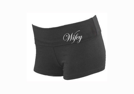 Fold nero mogliettina personalizzato sopra pantaloncini corti