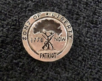New.. Patriot Freedom Medallion pendant