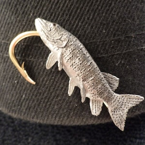 McCloud9 wildlife Hat Hook,Clips { Pike fish
