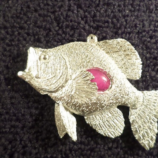 New...{  Glass cast Crappie } pendant