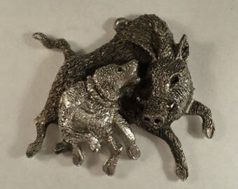 Dog /Hog Fighting Pendant