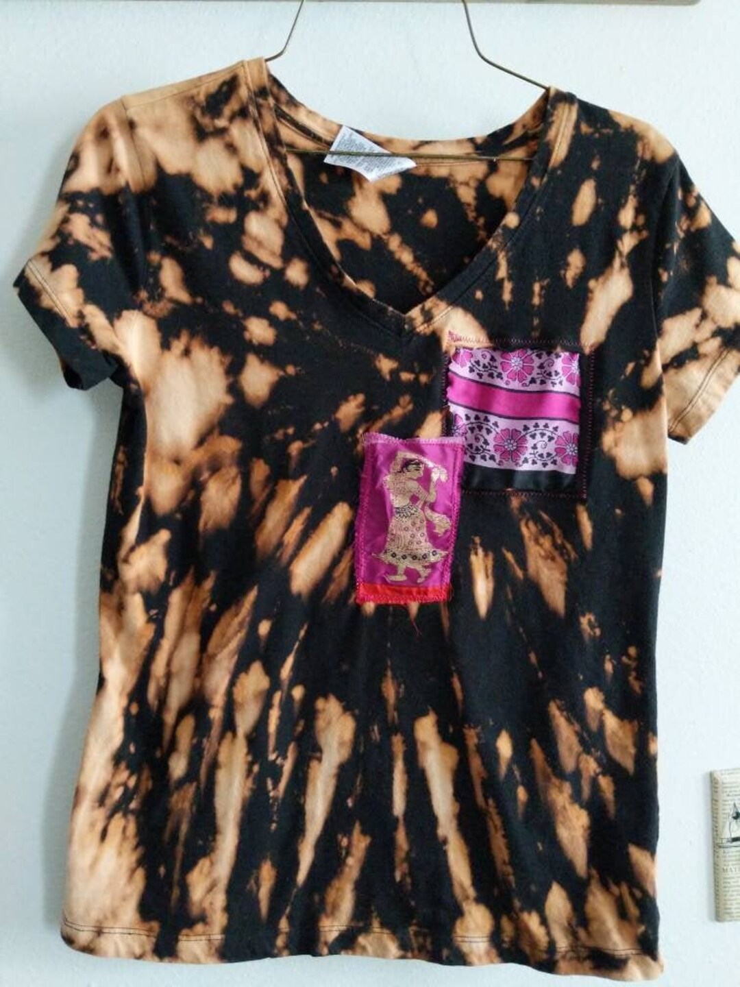 Bleach Dye Black Tshirt Women Medium Silk Saree Patch Etsy