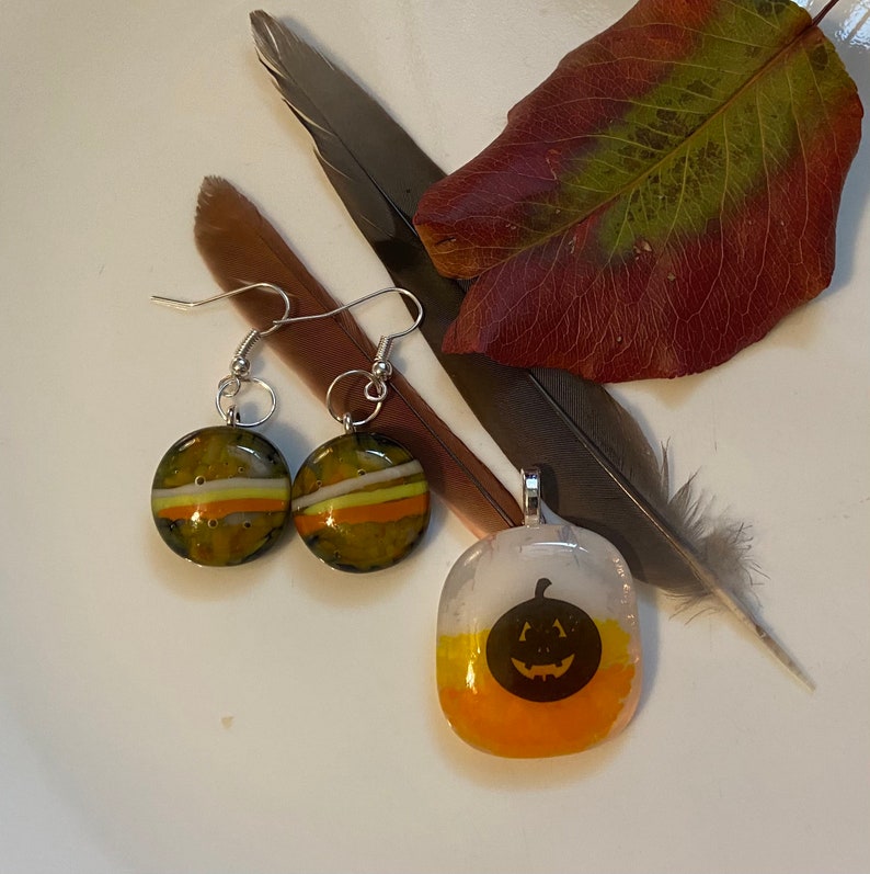 Jack O\u2019 Lantern Candy Corn Fused Glass Jewelry Set