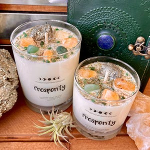 Vela de cristal de prosperidad - Vela de soja - Buena suerte - Fortuna - Vela con hierbas - Regalo de atención plena - Buenas vibras - Cristales curativos imagen 8