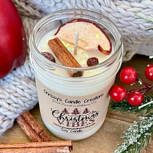 Christmas Vibes Soy Candles handmade - Christmas Candle - Holiday Scent - Vegan - Soy Wax - Farmhouse decor - Hand Poured