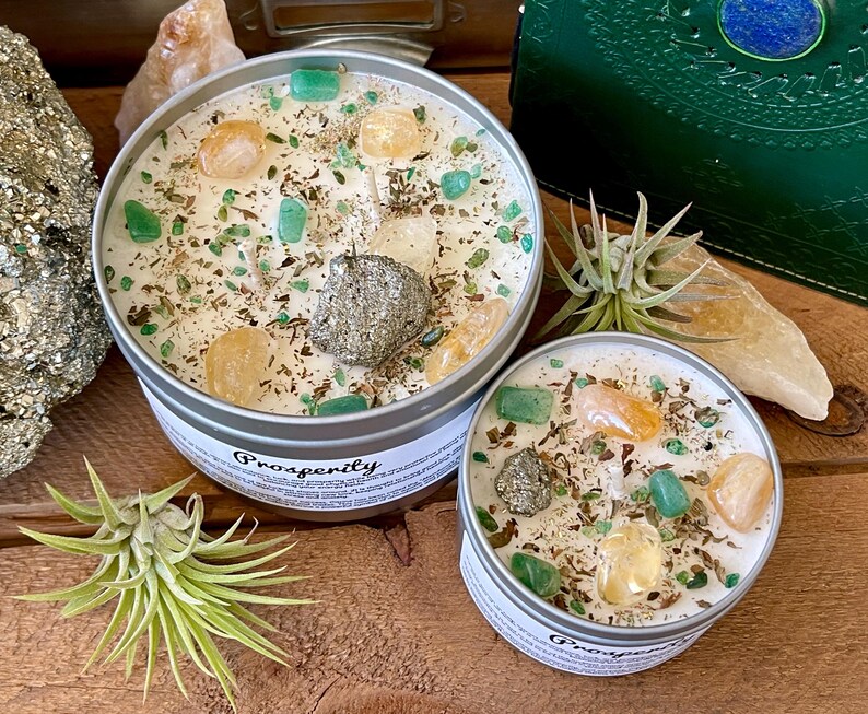 Vela de cristal de prosperidad - Vela de soja - Buena suerte - Fortuna - Vela con hierbas - Regalo de atención plena - Buenas vibras - Cristales curativos imagen 11