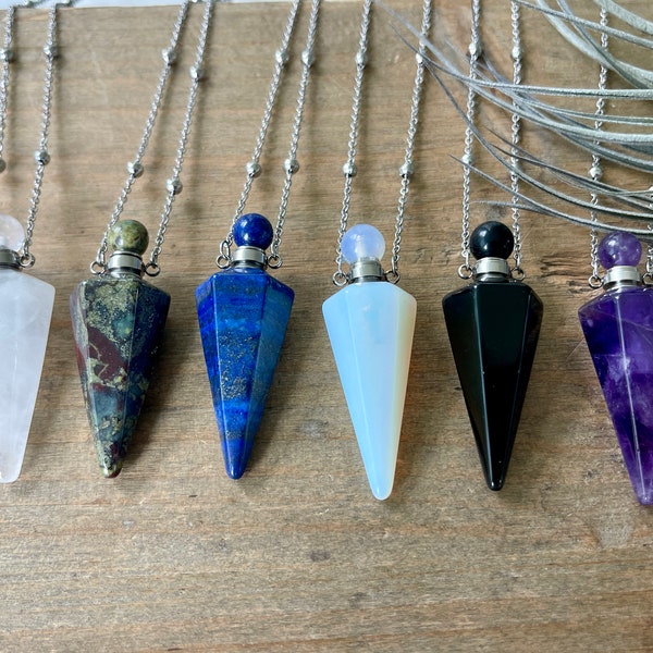 Gemstone Perfume Bottle Necklace - Crystal Jewelry Vials Necklace - Healing Crystal Vial Necklace  - Magic Potion - Diffuser Perfume Bottle