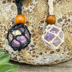 Macrame Stone Holder Necklace With ite and Hamsa Symbol 