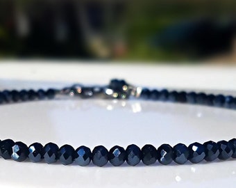 Dark Blue Crystal Bracelet, Sparkly Blue Stone Bracelet, Healing Anxiety Bracelet, Beaded Blue Sapphire Bracelet, Pretty Navy Blue Bracelet
