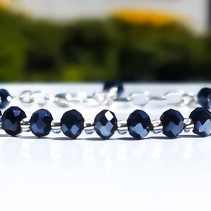 Dark Blue Crystal Bracelet, Navy Blue Bracelet, Sapphire Blue Beaded Bracelet, Dainty Everyday Bracelet for Women, Stone Bracelet Gift bild 2
