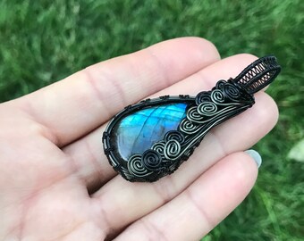 Wire Wrap Bright Blue Flash Labradorite Wire Wrapped Blue Labradorite Teardrop Necklace