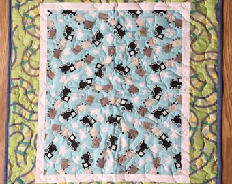 Tappetino da gioco per neonati "Tummy Time" - Regalo per baby shower - Tappetino da gioco per neonati in cotone fatto a mano - Adatto ai viaggi - Treni e nuvole