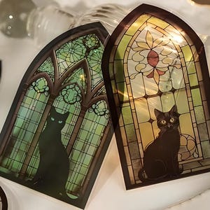 10 fenêtres gothiques. Chat noir. Verre dépoli. Vitrail. Autocollants PET. Papeterie