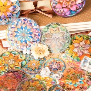 12, met goudfolie, PET-stickers. Bloemen. Ronde ramen. Gebrandschilderd glas. Versiering. Kaarten maken