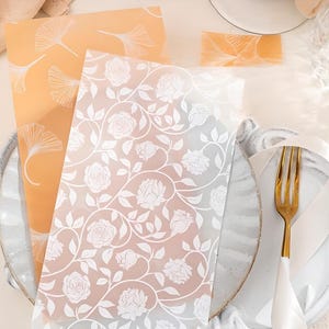 10 sheets, material paper. Translucent paper. Flowers. Gingko biloba.
