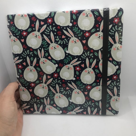 Japanese Sketchbook . Hard Cover. Fabric Cover. Drawing, Painting Supplies.  Bunnies Print. 