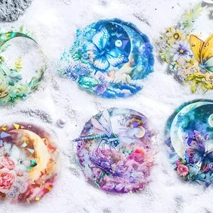 10 PET, laserfoliert, Sticker. Fantasie Welt. Mond. Planeten. Schmetterling. Libelle.