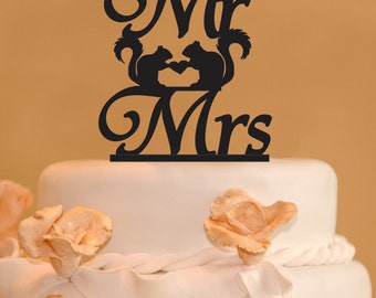 Custom Mr. and Mrs. Wedding Cake Topper with squirrels - Mr. and Mrs. squirrels with heart cake topper - Squirrels wedding cake topper