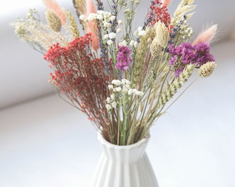 British Dried Flower Bouquet: Natural Colorful Farmhouse Decor