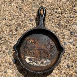 Vintage PA Dutch Mini Cast Iron Pan Hang Up