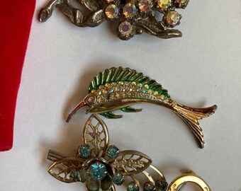 フギュアアクセサリー Vintage Set of Costume Jewelry - Etsy