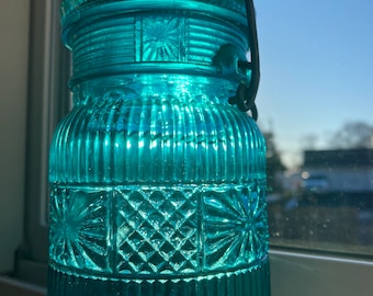 Vintage Avon locking mason jar