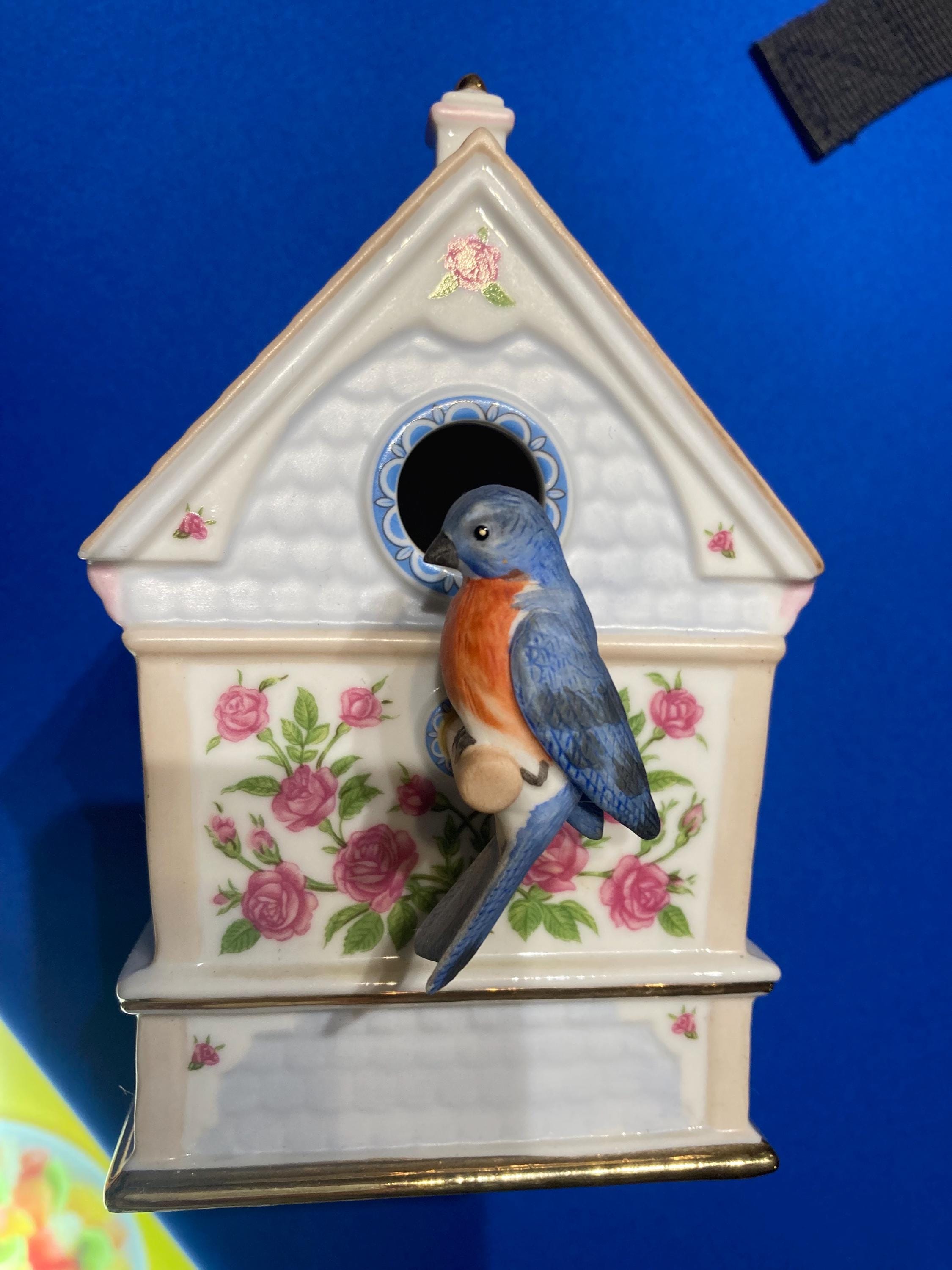 lenox レノックス　おもちゃ箱 動物フィギュア純正箱なし　music box 1993 Lennox Birdhouse Music Box - Etsy