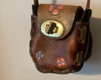 Adorable Vintage Handmade leather mini purse made in Mexico