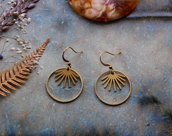 Earrings sun •simple •minimalistic >>•<< brass earrings •spirit •nature •energy circles •feminine•rustic •ethno •rays