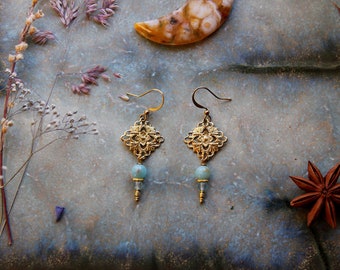 Boucles d'oreilles aigue-marine ⫷<•>⫸ Boucles d'oreilles laiton •ornement •hippie •bohème •féminin •orient •déesse •style antique •style vintage •pierre précieuse